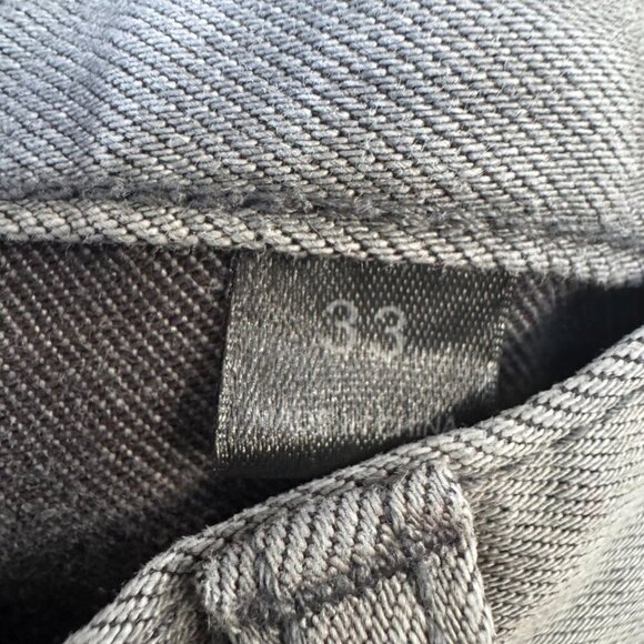 John Varvatos Men's Jeans Size 33 Gray Wight Skinny Fit Zipper Fly Denim USA - Picture 4 of 4